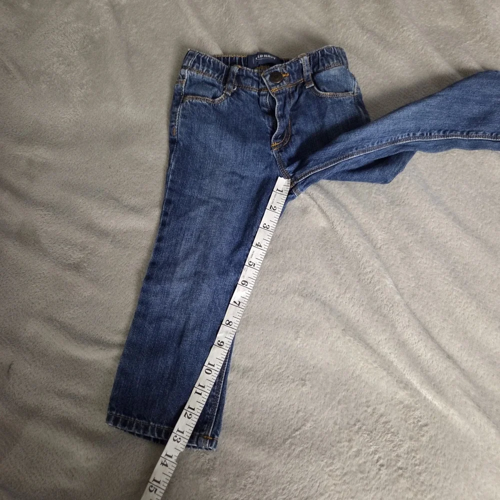 Old Navy Toddlers Size 2T Elastic Waist Pull On Jeans Blue